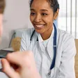Foto de ejemplo de una profesional de la salud